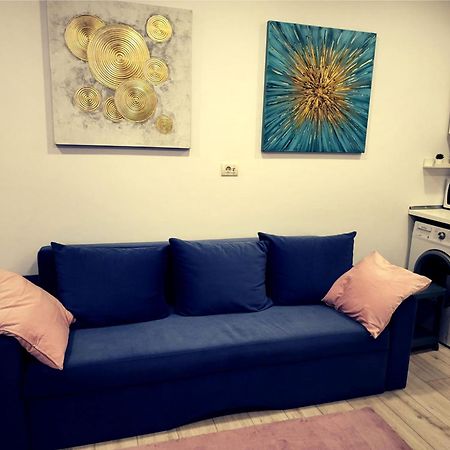 Downtown Apartment Boutique - Blue & Pink Бухарест Екстер'єр фото