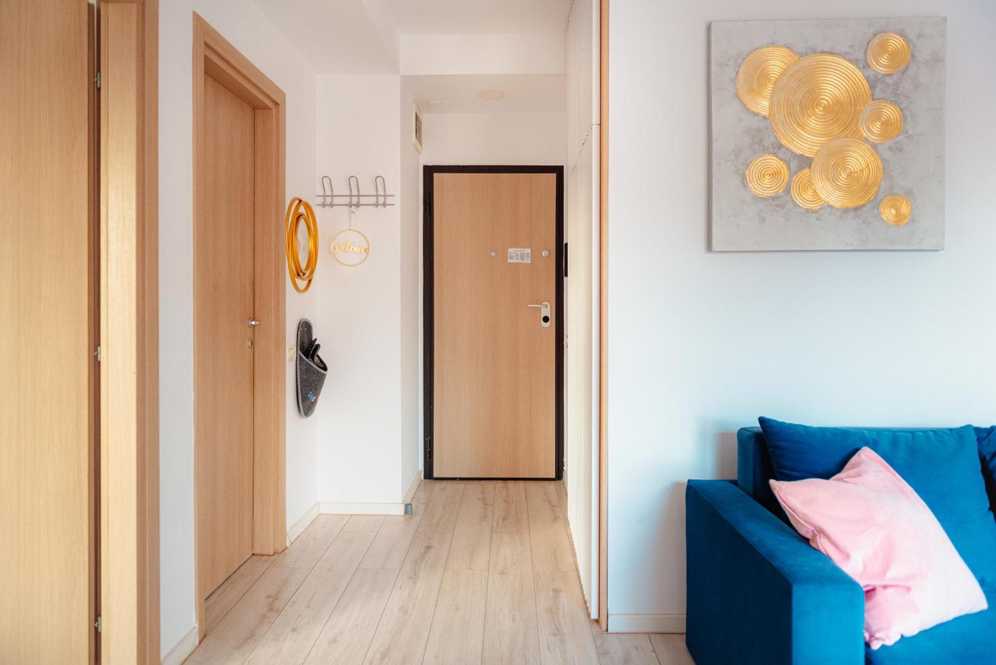 Downtown Apartment Boutique - Blue & Pink Бухарест Екстер'єр фото