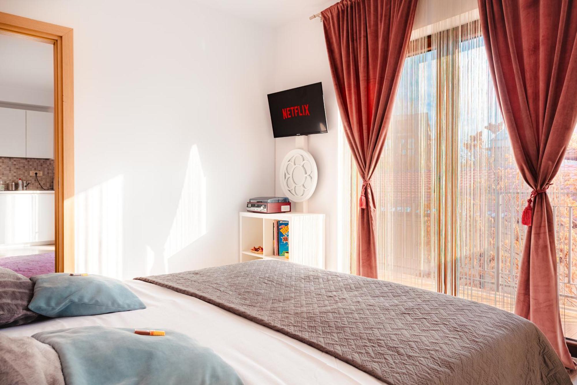 Downtown Apartment Boutique - Blue & Pink Бухарест Екстер'єр фото
